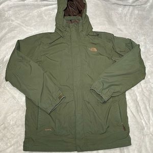 North Face Cryptic Hyvent Men’s snowboard jacket Large